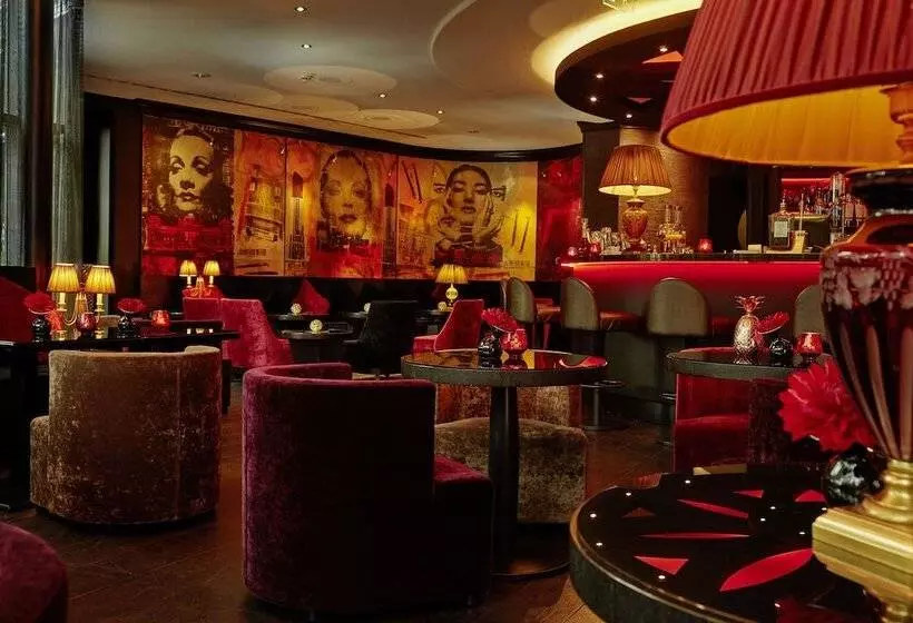 Fotos del hotel Savoy:  14