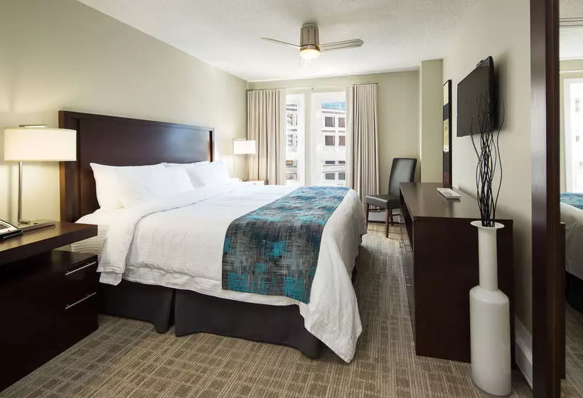 Fotos del hotel Execsuite Inc:  9