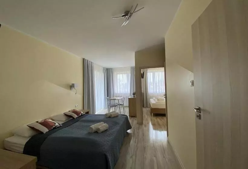 Fotos del hotel Lazur Apartamenty:  13