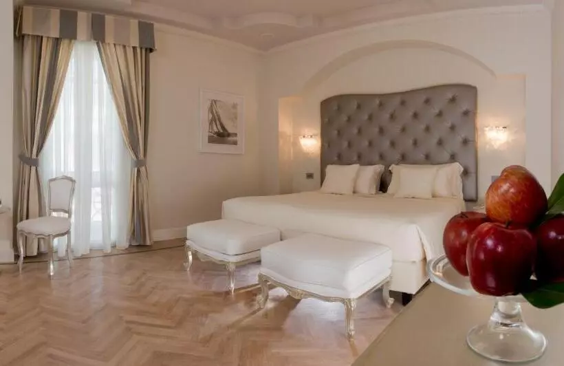 Fotos del hotel Grand Hotel Da Vinci:  8