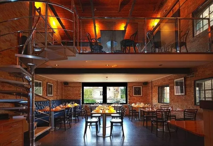 Fotos del hotel The Varsity  & Spa:  5