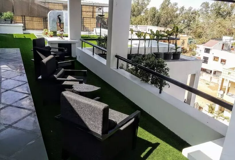 Fotos del hotel The Saneer Jaipur:  6