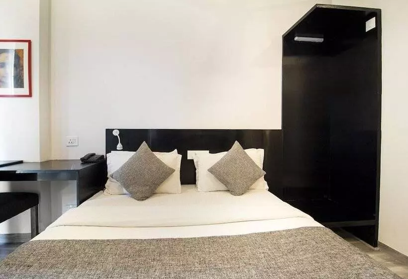 Fotos del hotel The Saneer Jaipur:  25