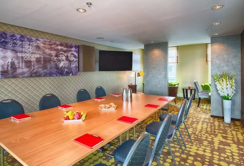 Fotos del hotel Leonardo Hotel Berlin Mitte:  12