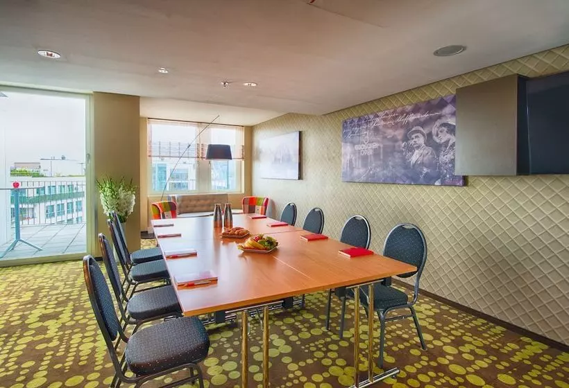 Fotos del hotel Leonardo Hotel Berlin Mitte:  6