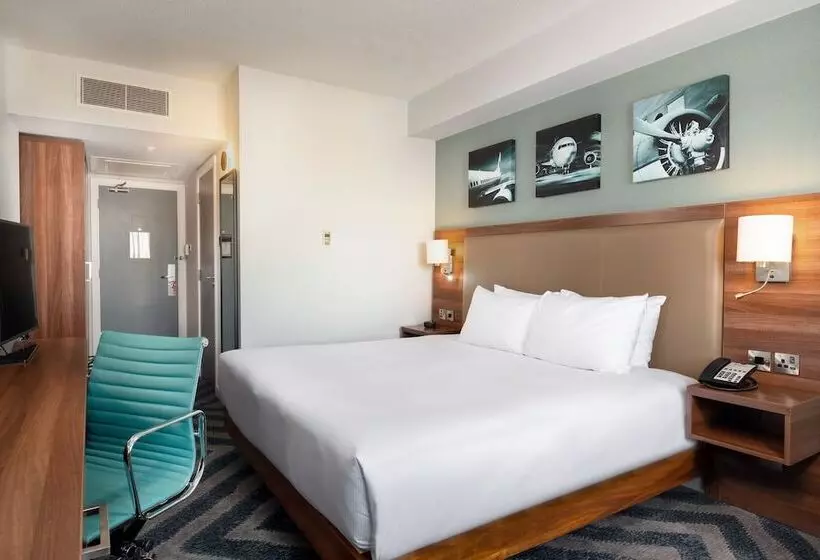 Hilton Garden Inn London Heathrow Airport