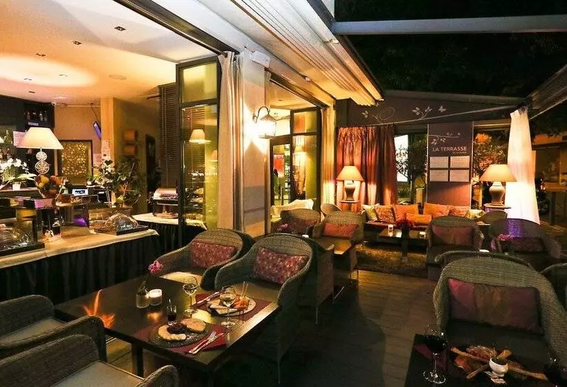 Fotos del hotel La Place:  16