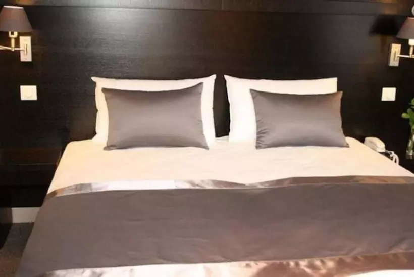 Fotos del hotel La Place:  24