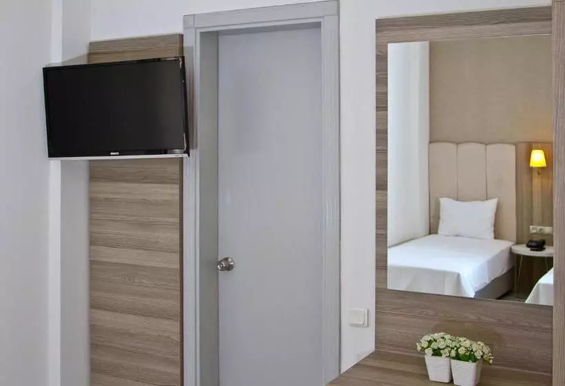 Fotos del hotel The  48:  16