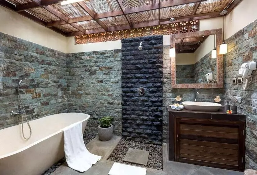 Fotos del hotel Ubud Raya Villa:  15