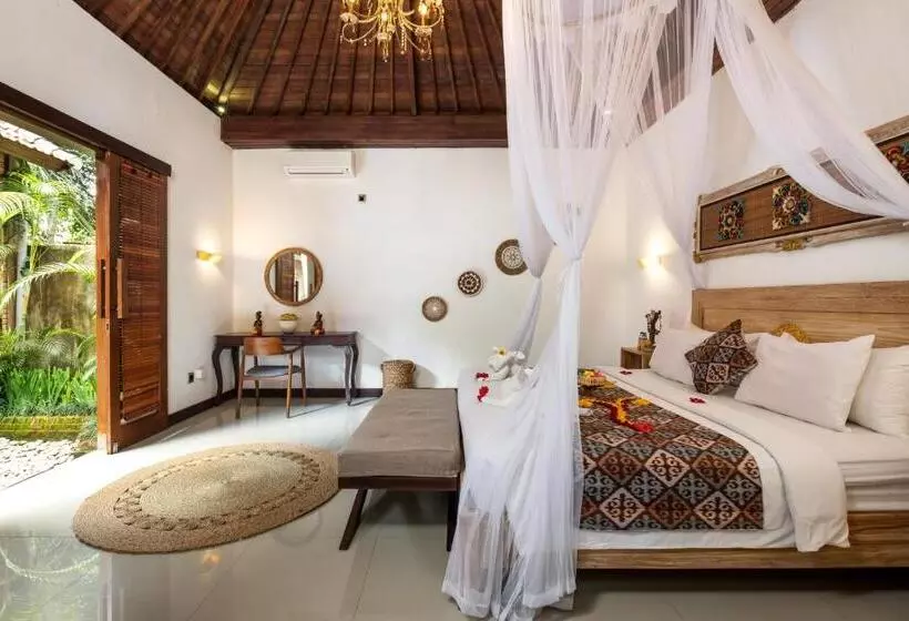 Fotos del hotel Ubud Raya Villa:  18