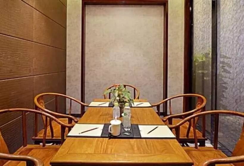 Fotos del hotel Eurasia Convention International:  2