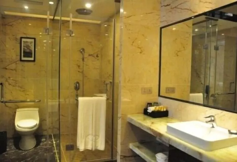 Fotos del hotel Eurasia Convention International:  4