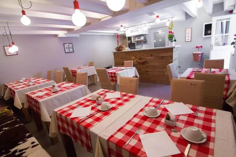 Fotos del hotel Garden:  5