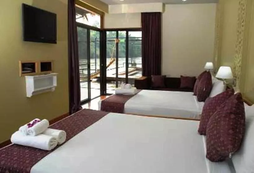 Boutique Raft Resort, River Kwai