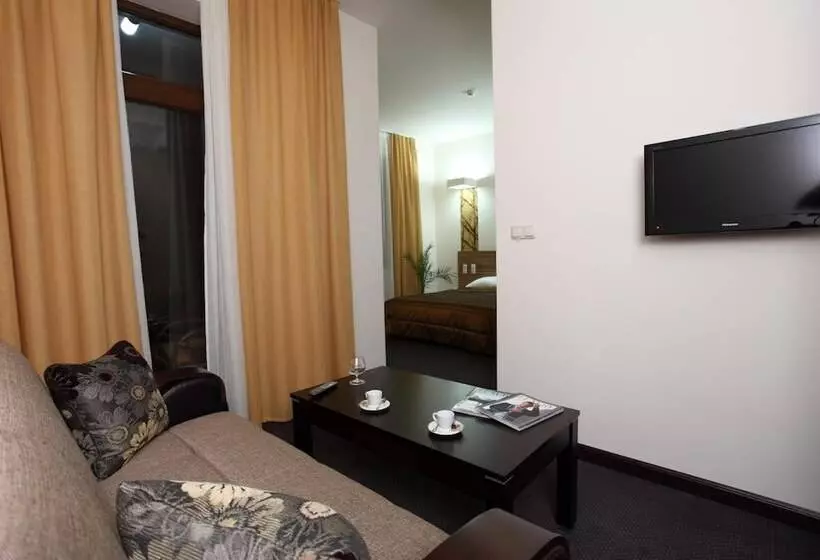 Fotos del hotel Cascade:  9