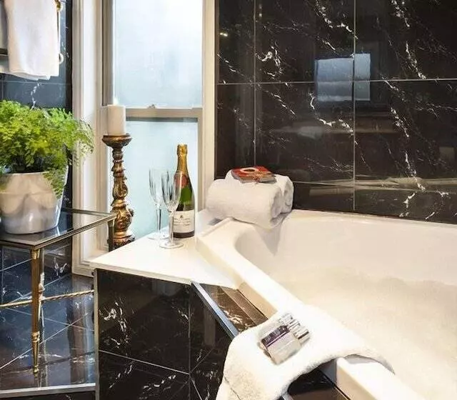 Fotos del hotel The Loft In The Mill Boutique Accommodation:  22