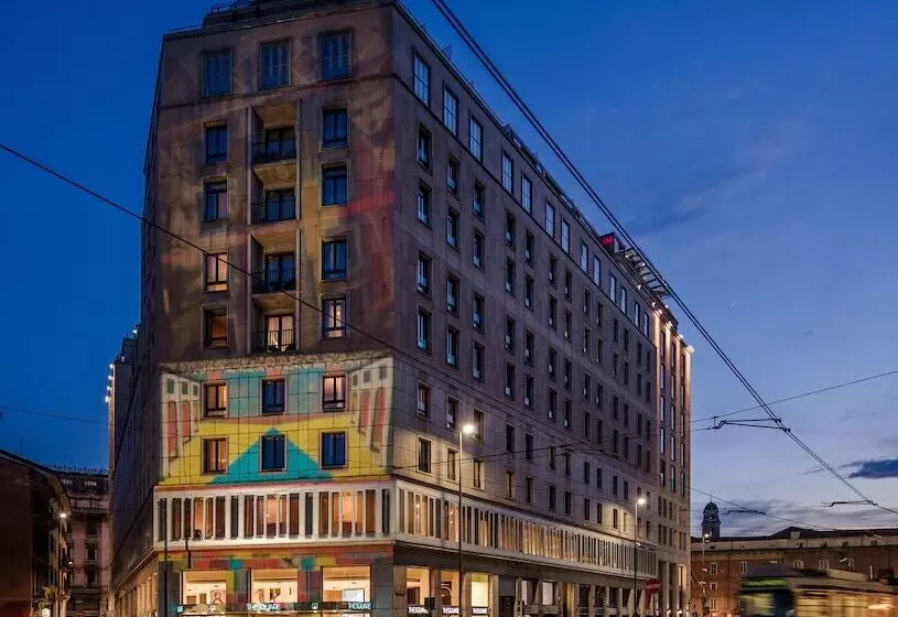 The Square Milano Duomo