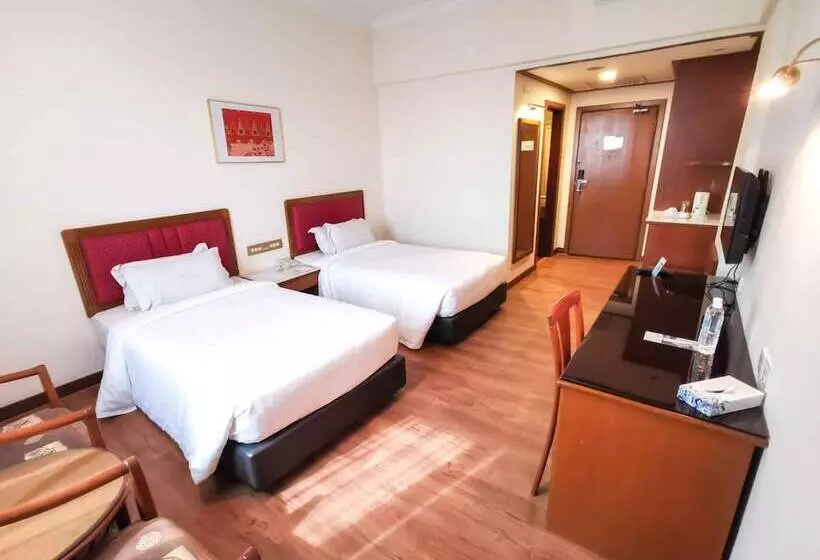 Fotos del hotel Crystal Crown Hotel Harbour View Port Klang:  2