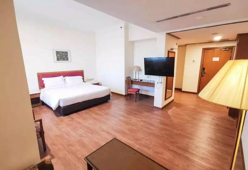 Fotos del hotel Crystal Crown Hotel Harbour View Port Klang:  16