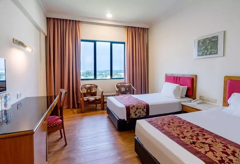 Fotos del hotel Crystal Crown Hotel Harbour View Port Klang:  11