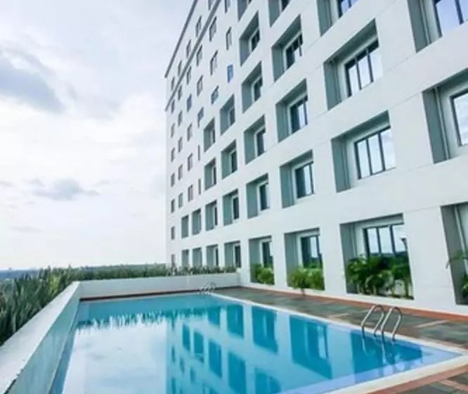 Fotos del hotel Crystal Crown Hotel Harbour View Port Klang:  3