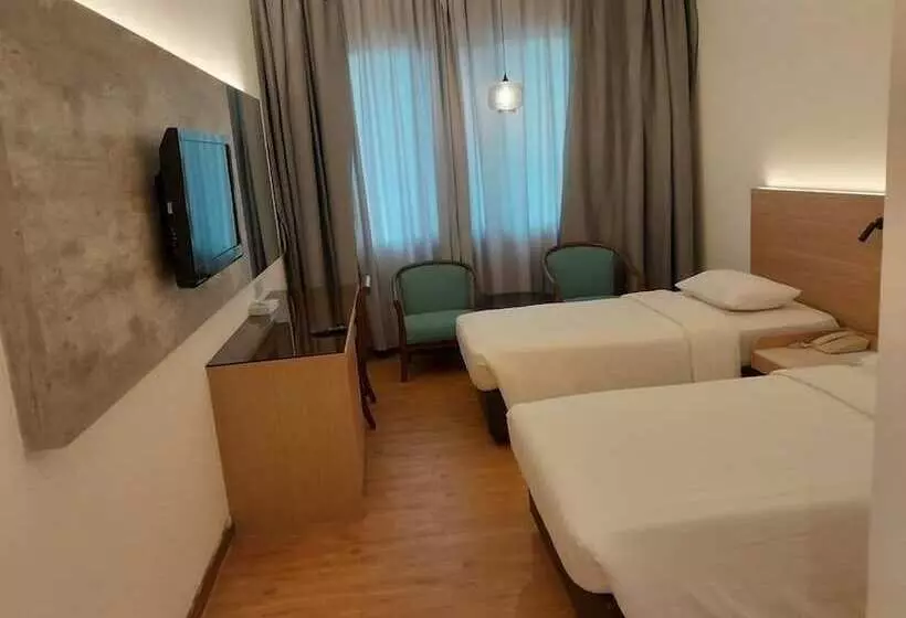 Fotos del hotel Crystal Crown Hotel Harbour View Port Klang:  25