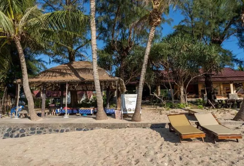 Fotos del hotel Gooddays Lanta Beach Resort:  24