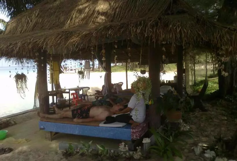 Fotos del hotel Gooddays Lanta Beach Resort:  9