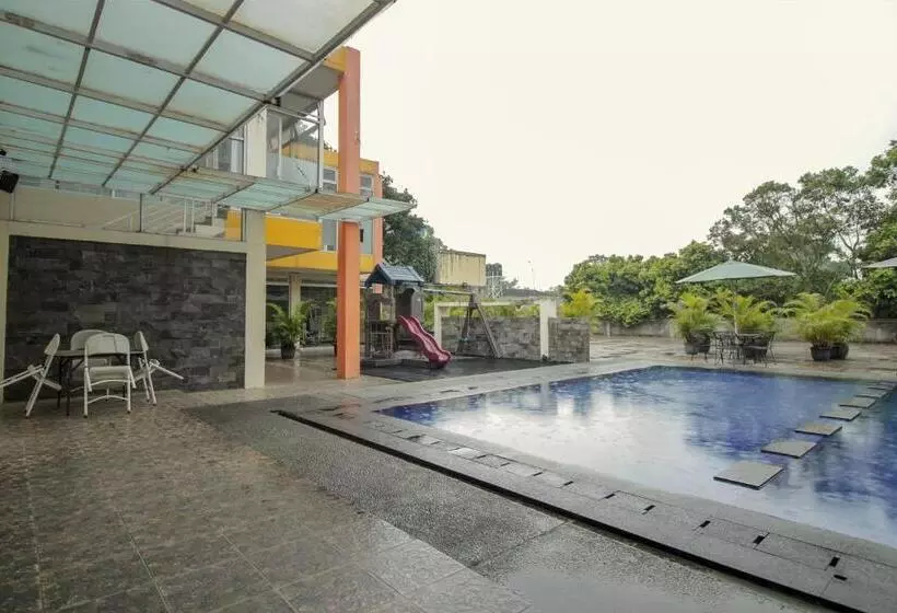 Fotos del hotel Grha Ciumbuleuit Guest House:  13