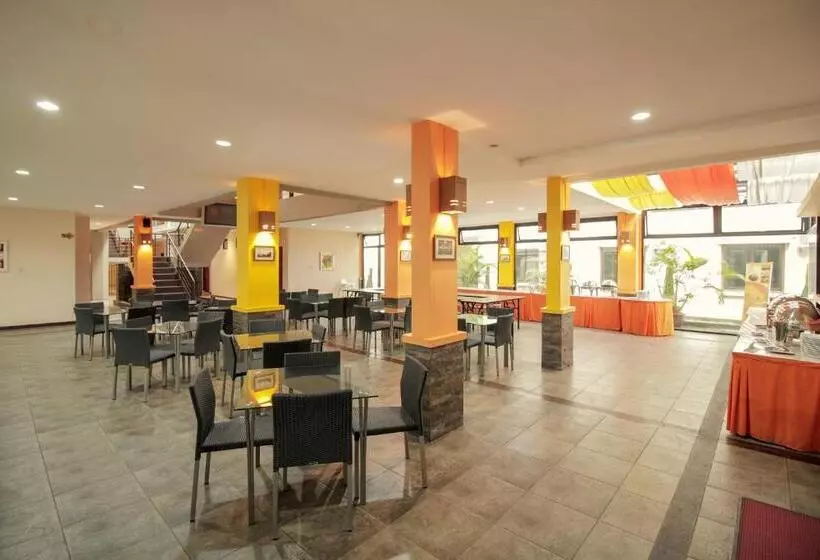 Fotos del hotel Grha Ciumbuleuit Guest House:  7