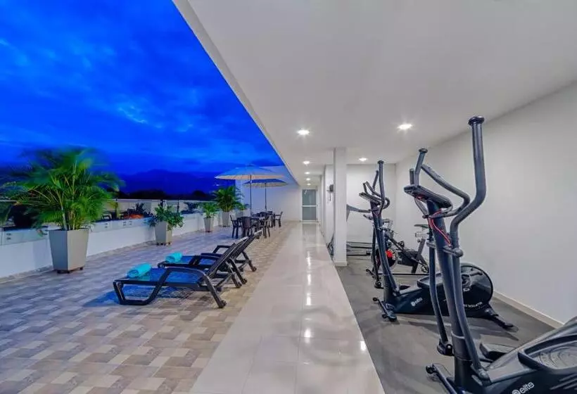 Fotos del hotel Ms Ciudad Jardin Plus:  2