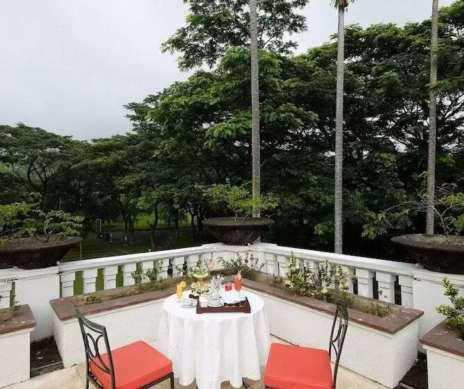 Fotos del hotel Taman Dayu Golf Club And Resort:  5