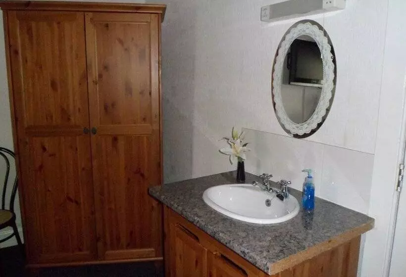 Fotos del hotel Clarin Guest House:  9