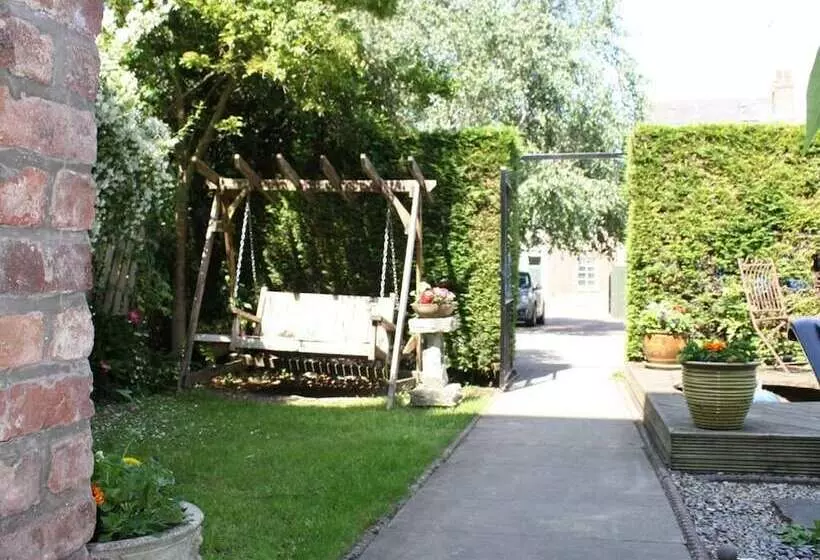 Fotos del hotel Holmwood House Guest Accommodation:  3