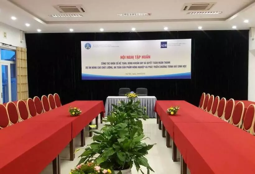 Fotos del hotel Khách S?n Công ?oàn Qu?ng Bá:  21