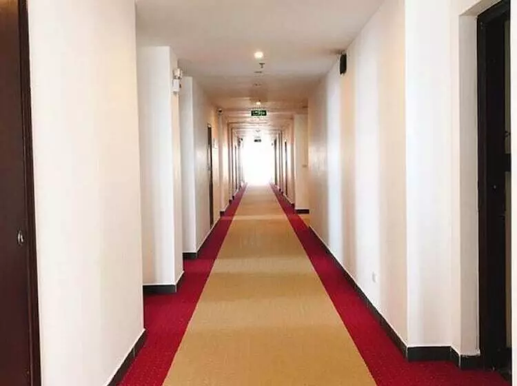 Fotos del hotel Khách S?n Công ?oàn Qu?ng Bá:  2