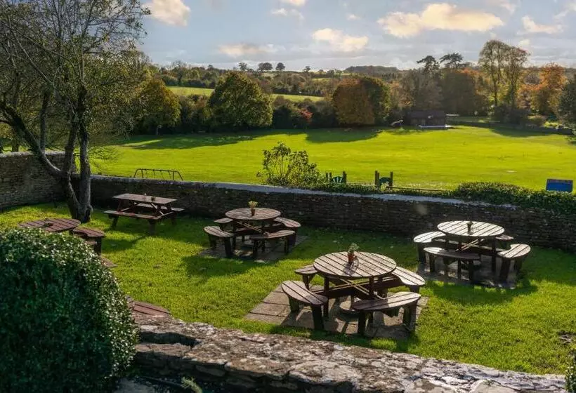 Fotos del hotel The George Inn & Plaine:  11