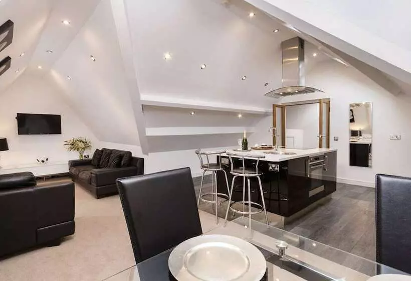 Fotos del hotel Lincoln House Private:  3