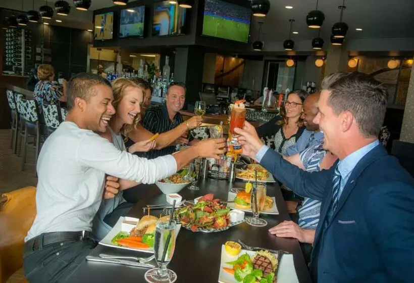 Fotos del hotel Clique Calgary Airport:  11