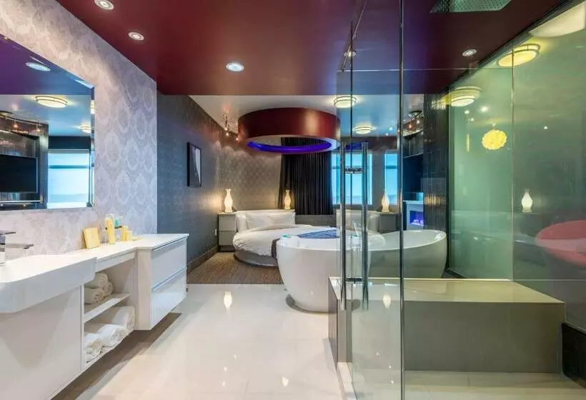 Fotos del hotel Clique Calgary Airport:  10