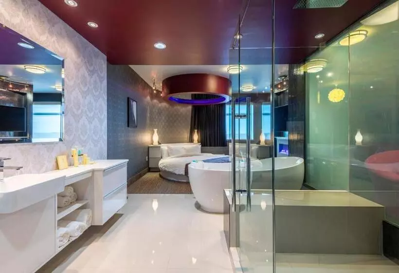 Fotos del hotel Clique Calgary Airport:  15