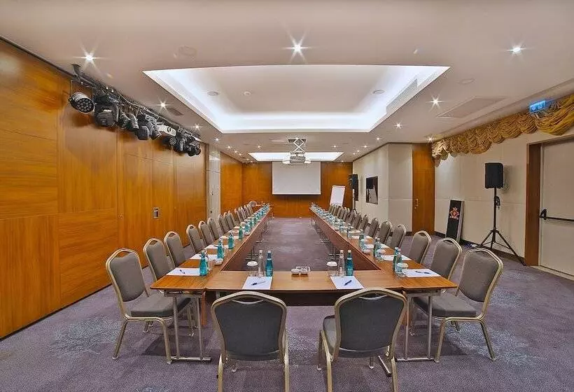 Fotos del hotel Dosso Dossi S & Spa Downtown:  6