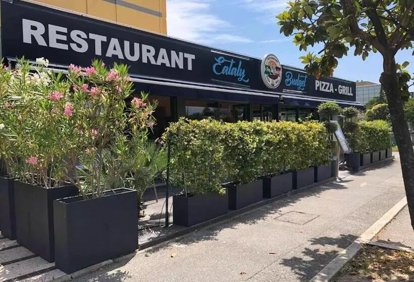 Fotos del hotel Ibis Budget Nice Palais Nikaia:  11