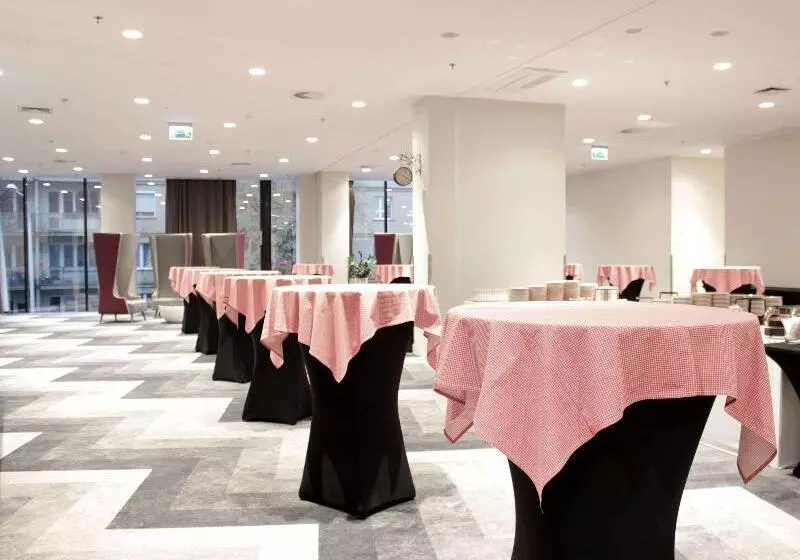 Fotos del hotel Ibis Styles Wroclaw Centrum:  15