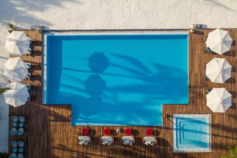 Fotos del hotel Maafushivaru Island Resort:  16