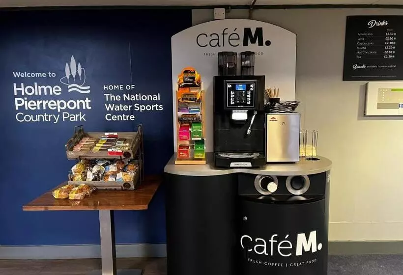 Fotos del hotel Holme Pierrepont Country Park Home Of The National Water Sports Centre:  3