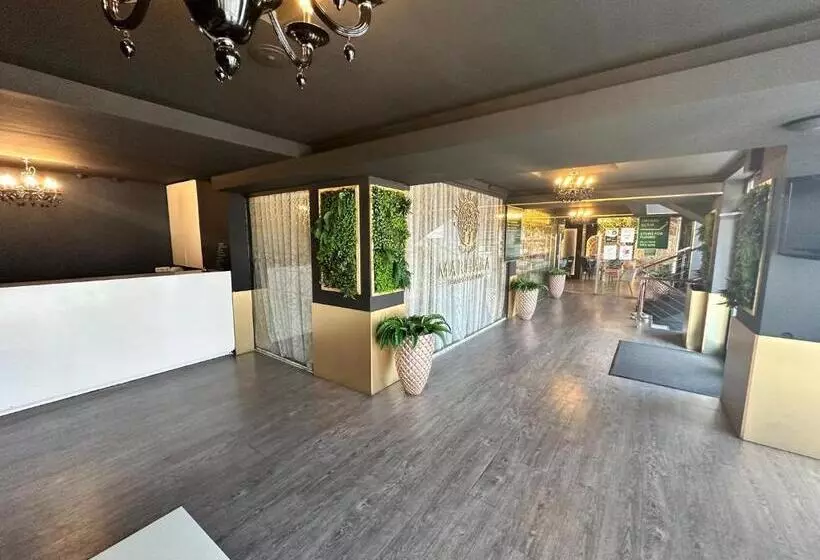 Fotos del hotel Alex&george Boutique:  3