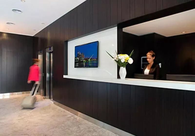 Fotos del hotel Bulnes Eco Suites:  2