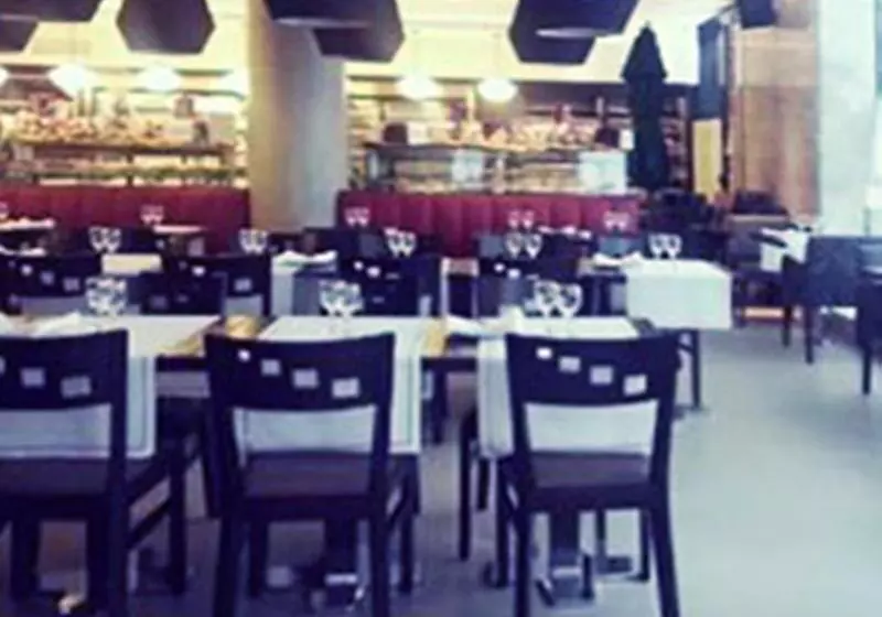 Fotos del hotel Bulnes Eco Suites:  3